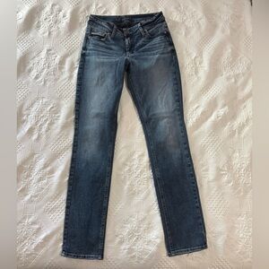 Silver Jeans Women's 25x31 Blue Elyse Straight Denim